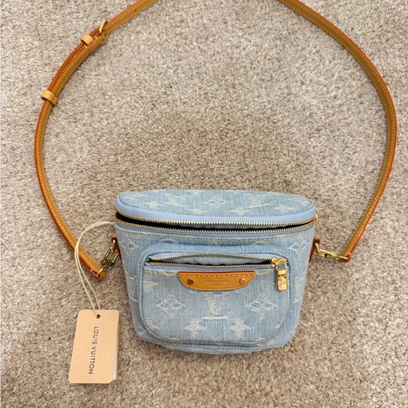 Louis Vuitton Handbags - Louis Vuitton Light Blue Monogram Crossbody Bag